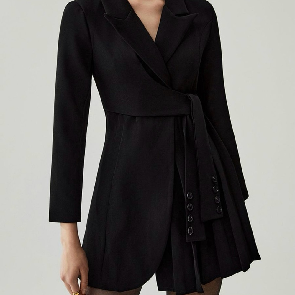 Elegant Black Women's Blazer Dress